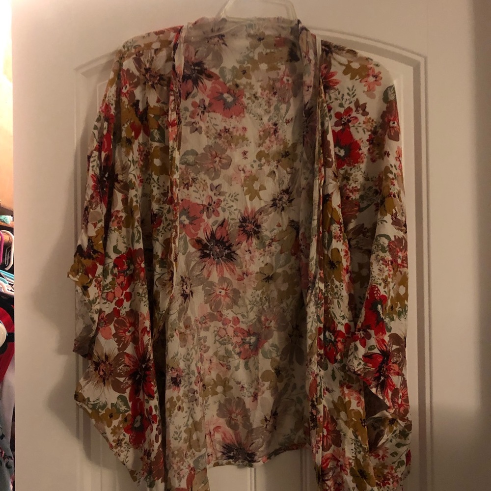 Floral kimono
